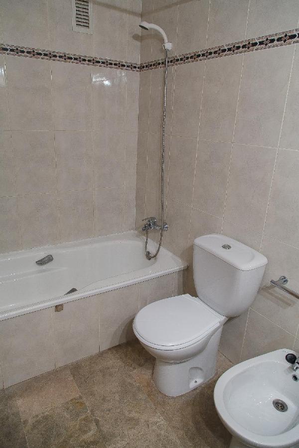 Uhc Ventura Park Apartament