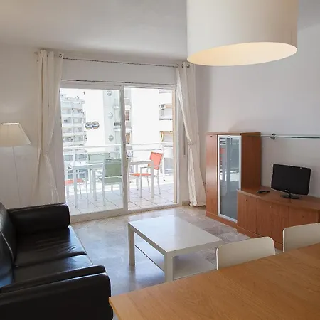 Uhc Ventura Park Apartments Salou Exterior photo